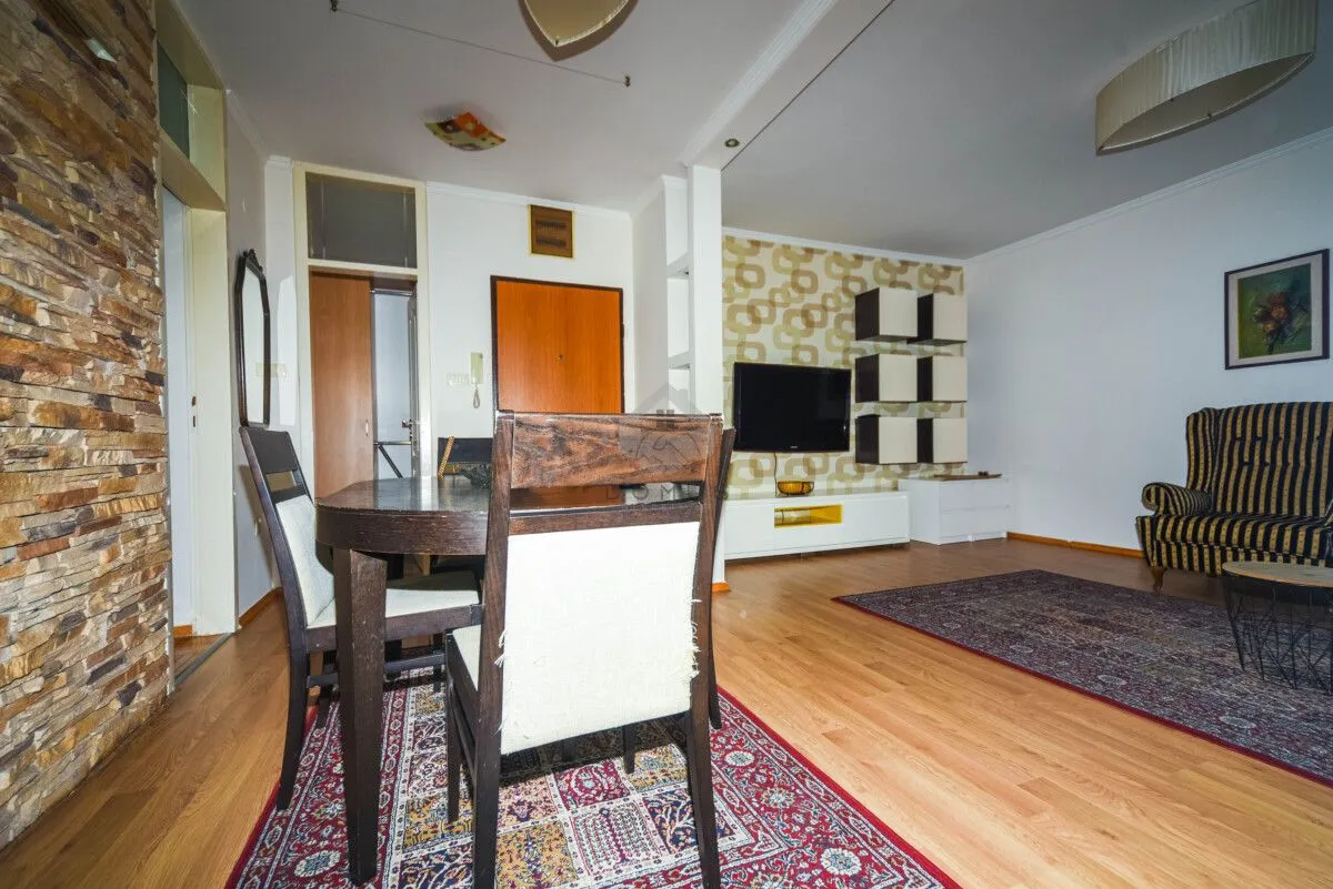 Rent, two bedroom apartment, 64m², Stari Aerodrom, Podgorica
