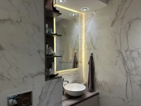 Prodaja, četvorosoban stan, 115m², Južni Bulevar, Vračar Sve Podlokacije - image 25