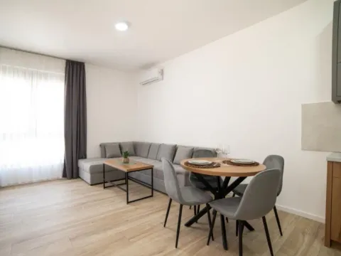 Izdavanje, jednosoban stan, 41m², Ulcinj, Crna Gora - image 3