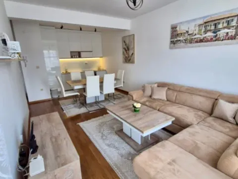 Prodaja, jednosoban stan, 45m², Zabjelo, Podgorica