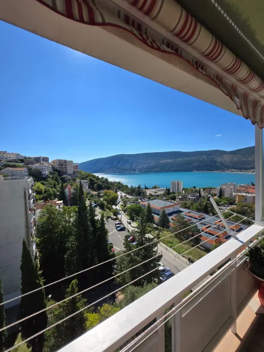 Sale, two bedroom apartment, 70m², Topla, Herceg Novi