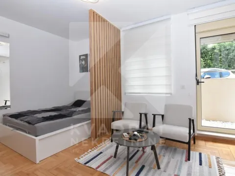 Prodaja, garsonjera, 25m², Zabjelo, Podgorica - image 2