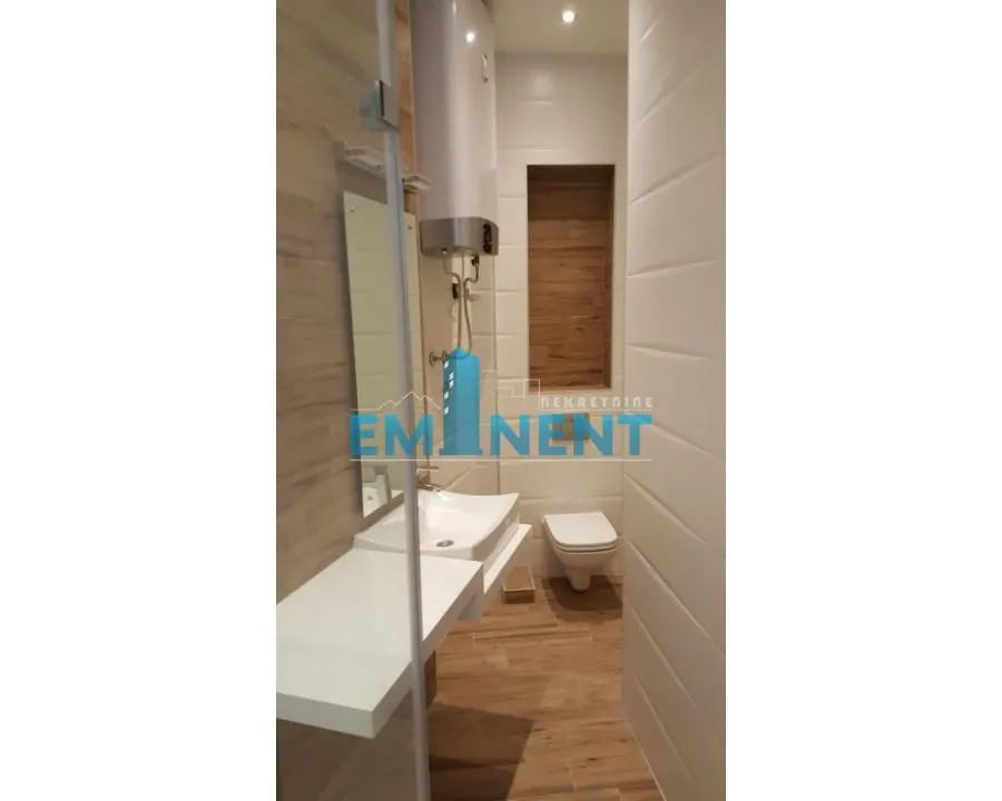 Rent, three bedroom apartment, 82m², Stari Grad, Beograd