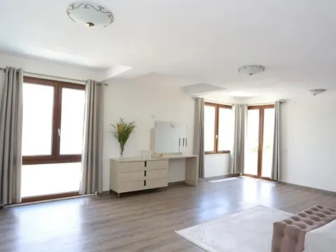 Sale, house, 517m², Luštica, Tivat - image 11
