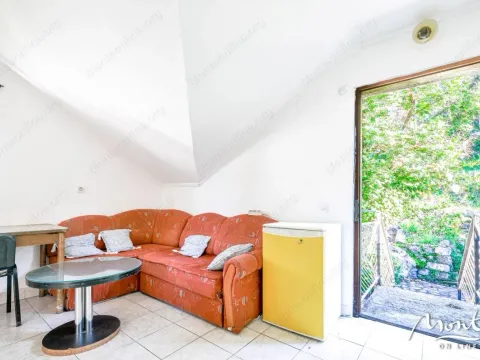 Prodaja, kuća, 90m², Tivat, Crna Gora - image 10