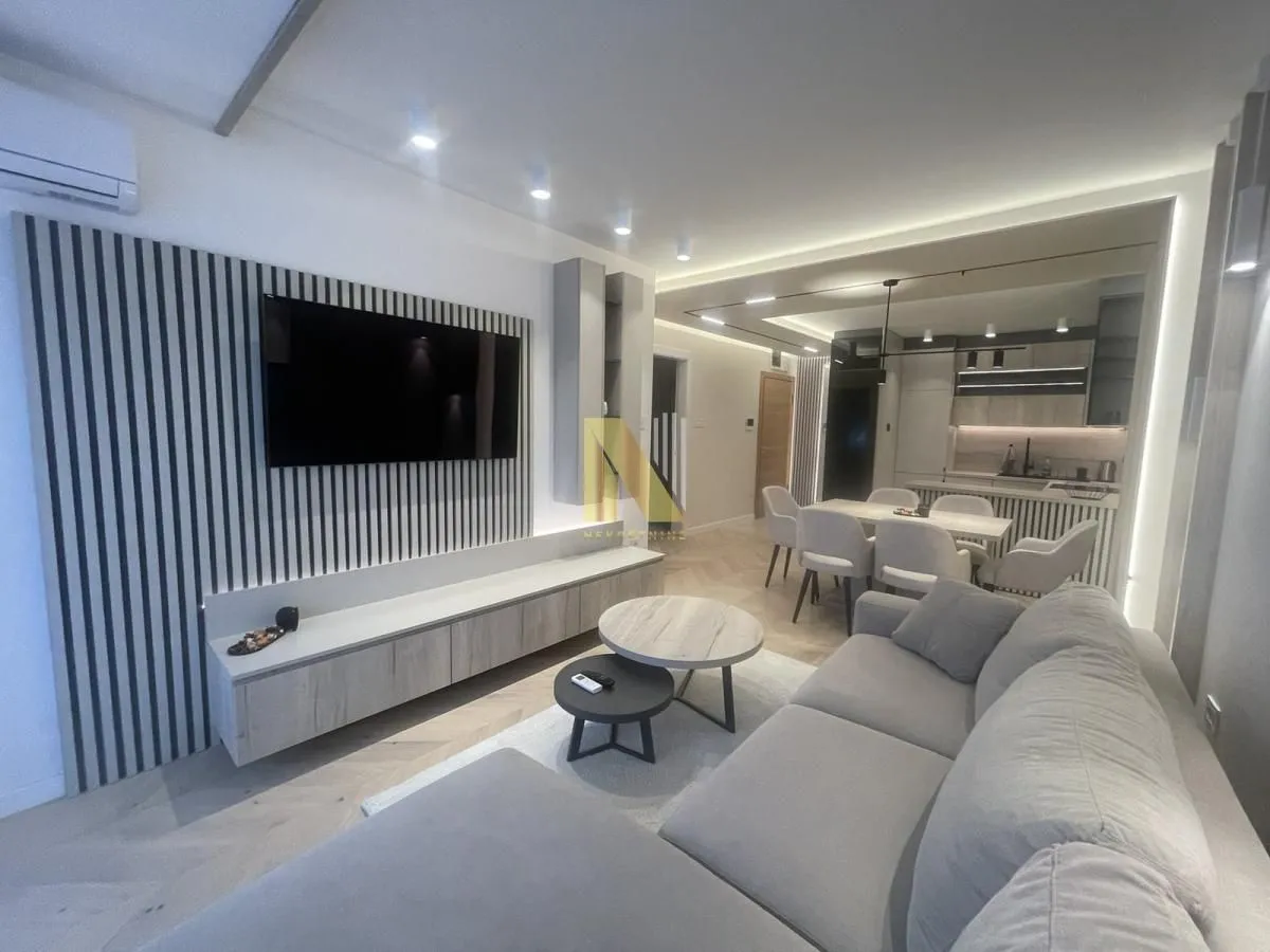 Izdavanje, dvosoban stan, 52m², Grbavica, Novi Sad Sve Podlokacije