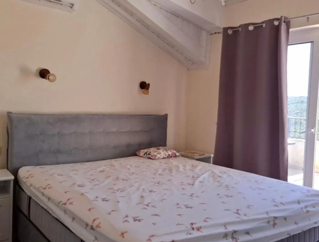 Rent, two bedroom apartment, 75m², Lješevići, Kotor