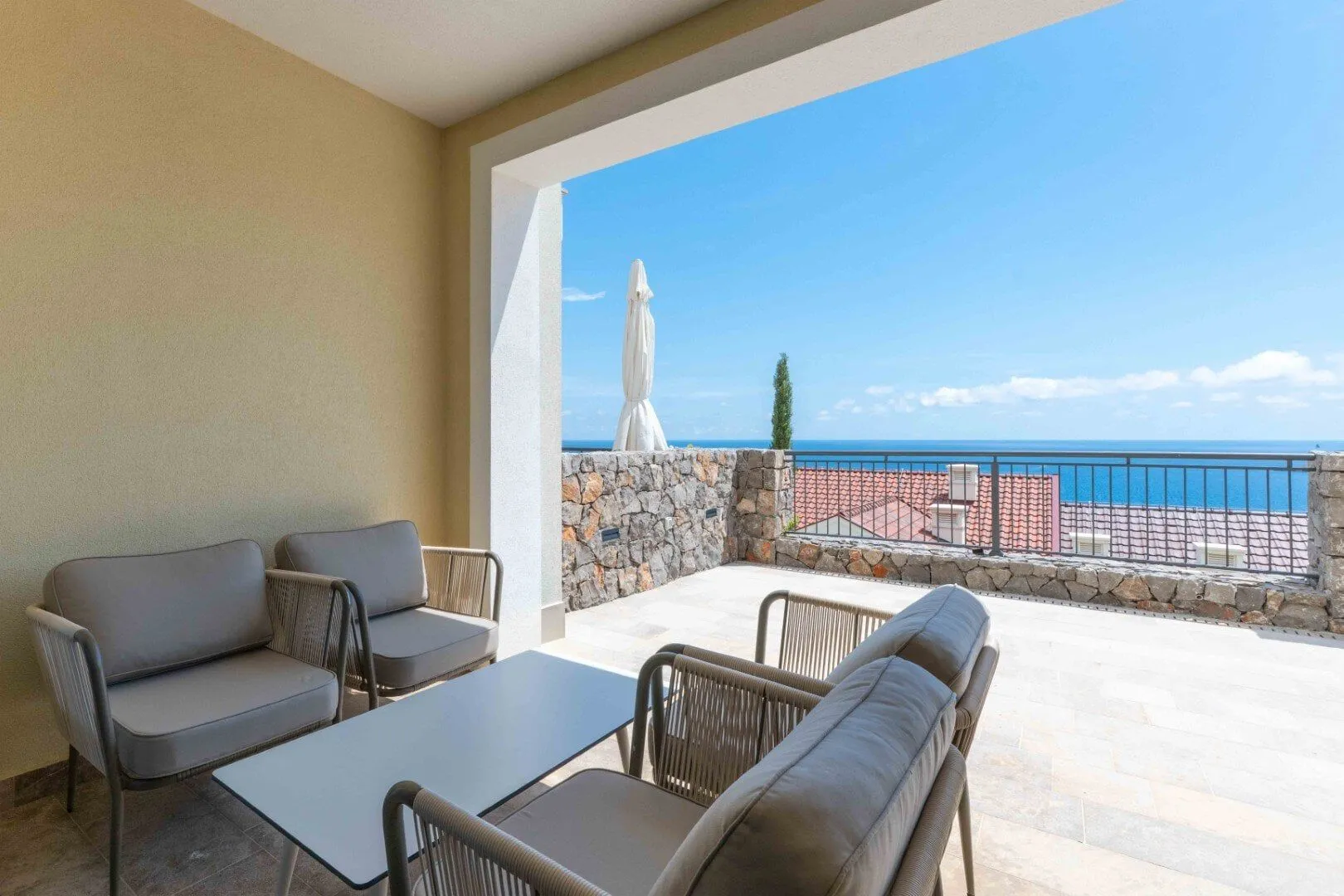 Sale, one bedroom apartment, 74m², Luštica Bay, Tivat