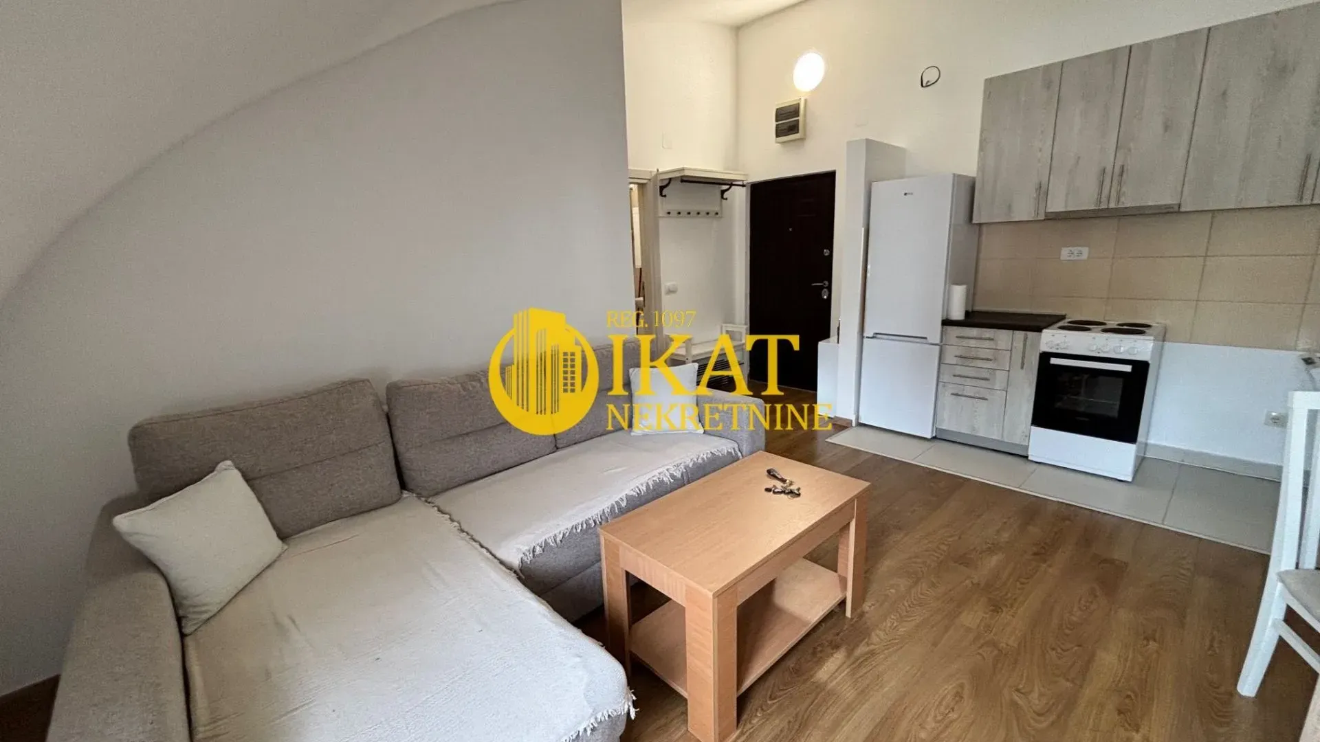 Prodaja, jednosoban stan, 35m², Vojvode Vlahovica, Beograd