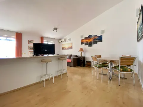 Rent, two bedroom apartment, 80m², Centar, Budva - image 4