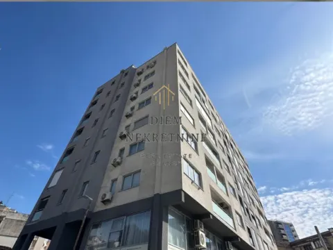 Rent, one bedroom apartment, 40m², Centar, Budva - image 11