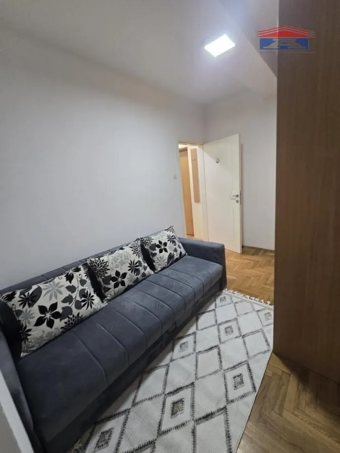 Rent, one bedroom apartment, 33m², Socijalno, Novi Sad Sve Podlokacije