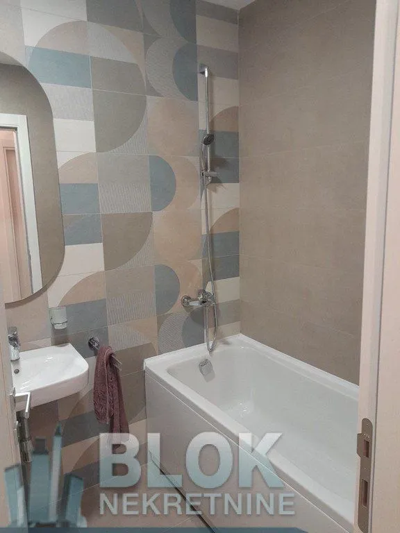 Izdavanje, jednosoban stan, 45m², Zabjelo, Podgorica