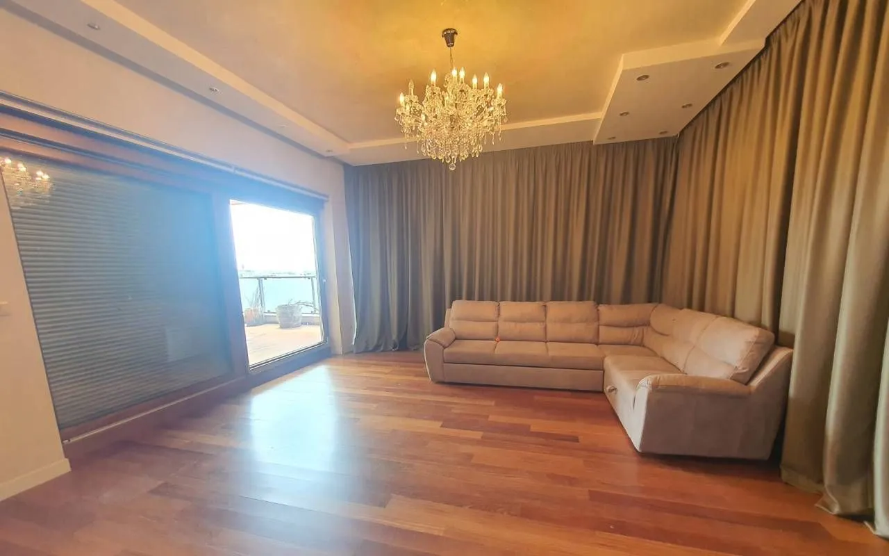 Rent, three bedroom apartment, 270m², Gorica C, Podgorica