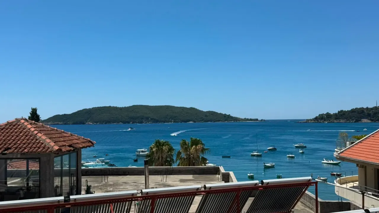 Sale, two bedroom apartment, 57m², Rafailovići, Budva