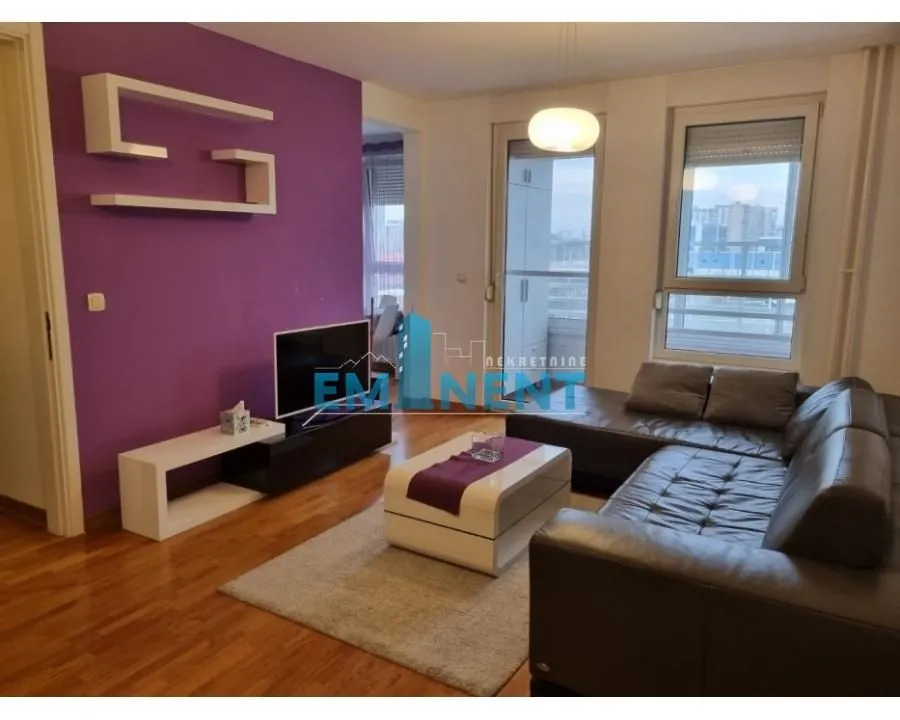 Rent, two bedroom apartment, 52m², Novi Beograd Blok 67, Novi Beograd Sve Podlokacije
