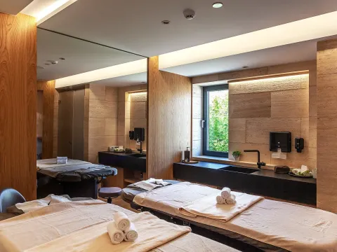 Sale, two bedroom apartment, 195m², Tivat, Crna Gora - image 15