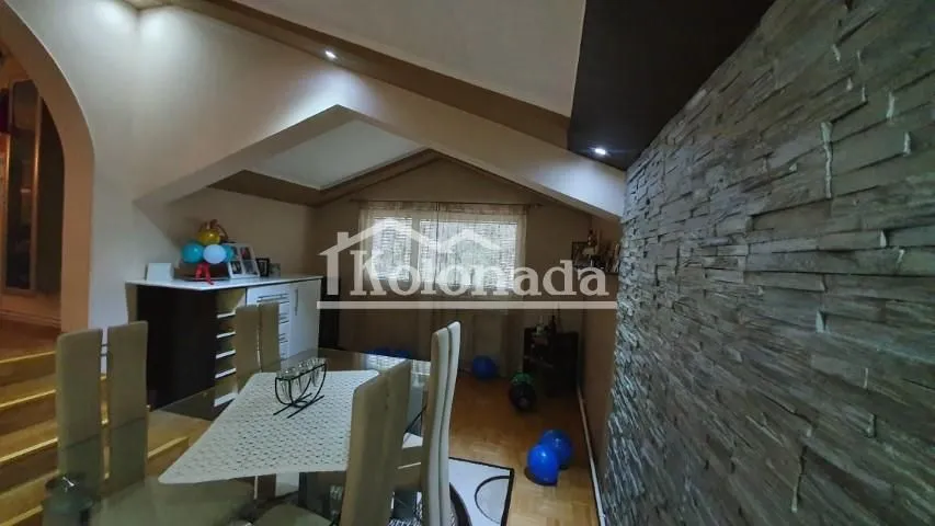 Sale, house, 230m², Sopot, Beograd