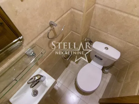 Izdavanje, dvosoban stan, 62m², Stari Aerodrom, Podgorica - image 5