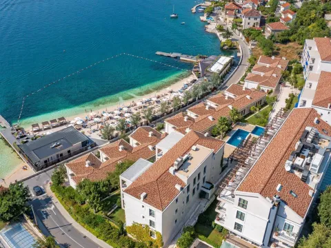 Prodaja, kuća, 193m², Dobrota, Kotor - image 22