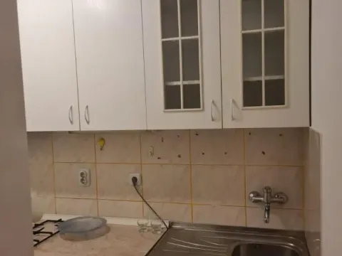 Izdavanje, jednosoban stan, 36m², Grbavica, Novi Sad Sve Podlokacije - image 4