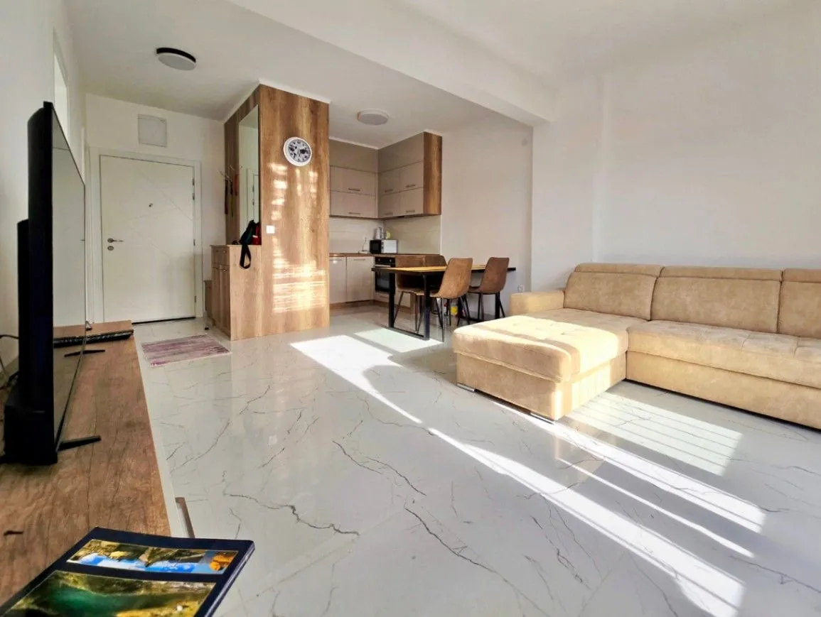 Sale, one bedroom apartment, 44m², Pod Kuk, Tivat