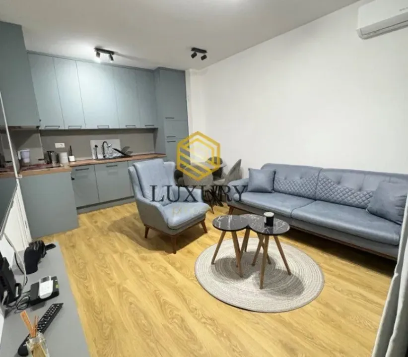 Izdavanje, jednosoban stan, 45m², Gruda, Cetinje