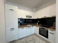 Izdavanje, jednosoban stan, 50m², New City, Podgorica - image 10