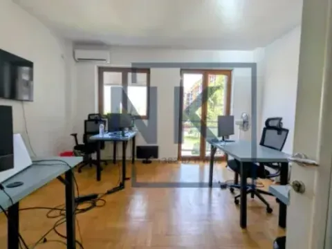 Prodaja, trosoban stan, 138m², Preko Morače, Podgorica - image 7