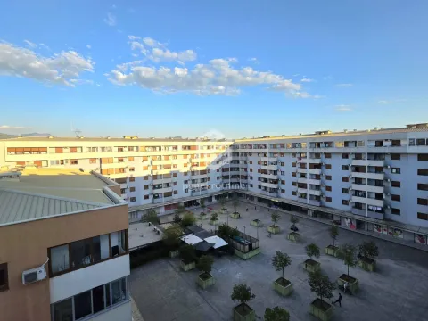 Prodaja, jednosoban stan, 45m², Stari Aerodrom, Podgorica - image 13