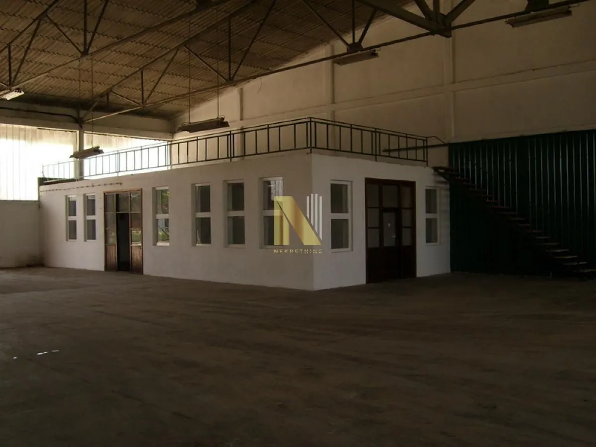 Rent, office space, 2320m², Klisa, Novi Sad Sve Podlokacije