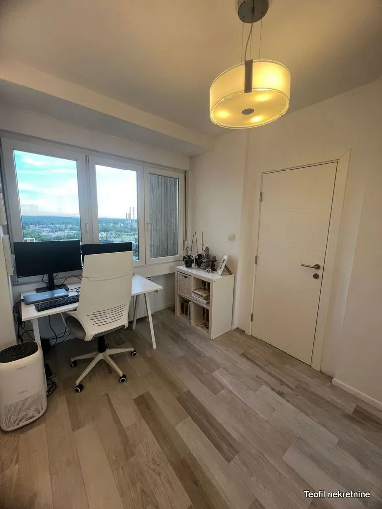 Sale, three bedroom apartment, 68m², Novi Beograd Blok 23, Novi Beograd Sve Podlokacije