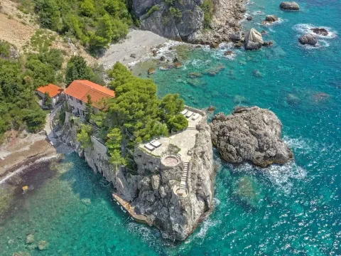 Prodaja, kuća, 200m², Reževići, Budva - image 38