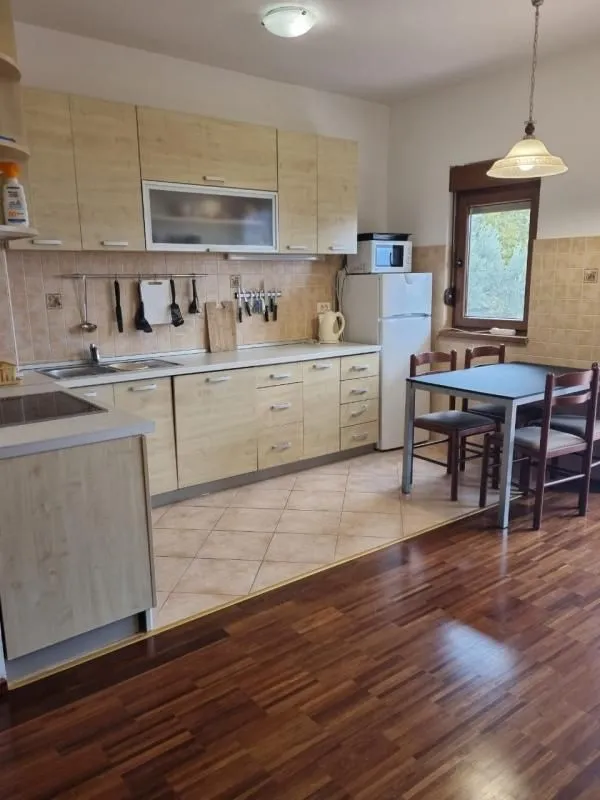 Prodaja, jednosoban stan, 46m², Petrovac, Budva