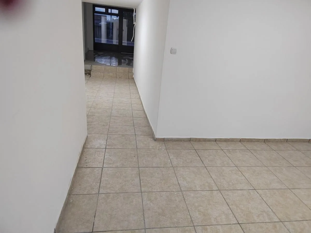 Rent, office space, 114m², Durlan, Niš