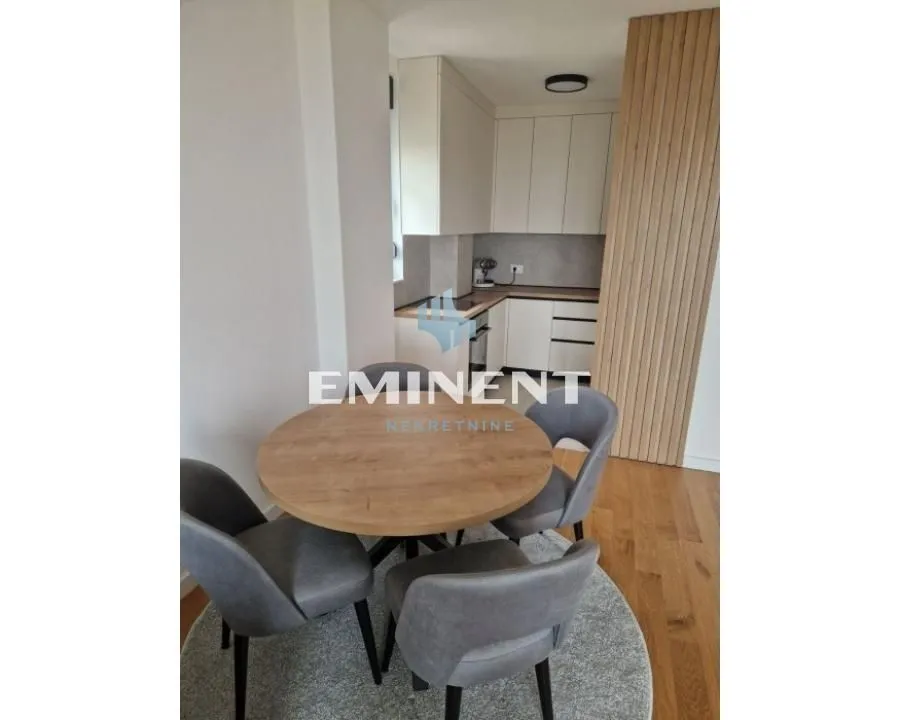 Rent, two bedroom apartment, 48m², Severni Bulevar, Zvezdara Sve Podlokacije