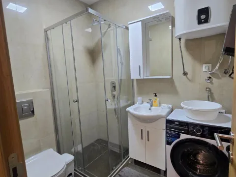 Rent, three bedroom apartment, 103m², Tološka šuma, Podgorica - image 11