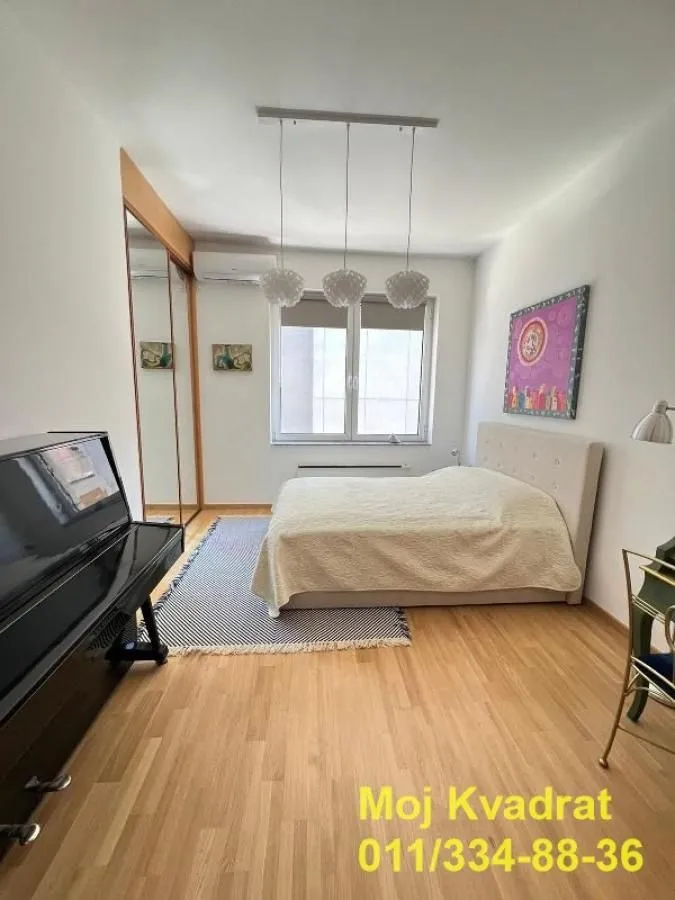 Izdavanje, dvosoban stan, 45m², Stari Grad, Beograd