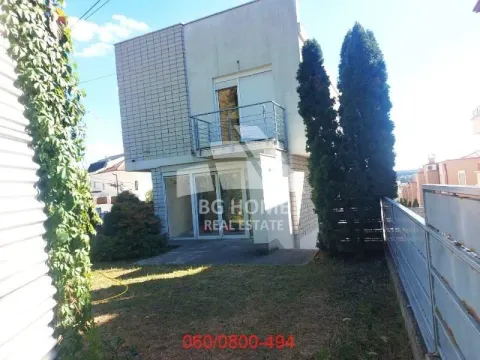 Rent, house, 300m², Savski Venac, Beograd - image 19