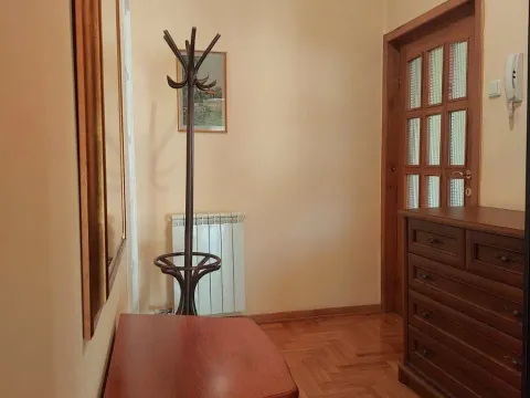 Izdavanje, dvosoban stan, 60m², Autokomanda, Voždovac Sve Podlokacije - image 7