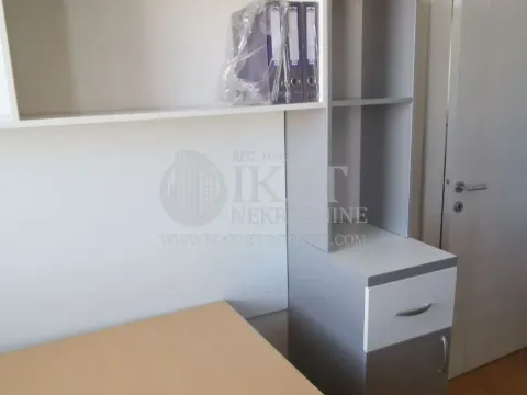 Izdavanje, poslovni prostor, 70m², Stari Grad, Beograd - image 15