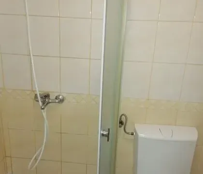 Izdavanje, garsonjera, 29m², Salajka, Novi Sad Sve Podlokacije - image 4