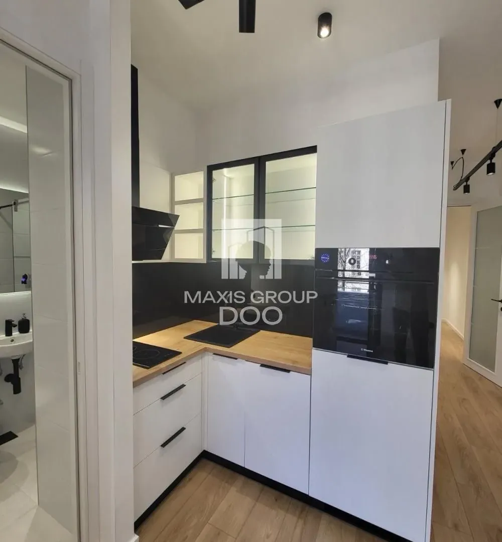 Sale, two bedroom apartment, 32m², Stari Grad, Beograd