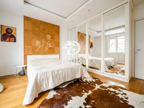 Prodaja, trosoban stan, 95m², Stari Grad, Beograd - image 19