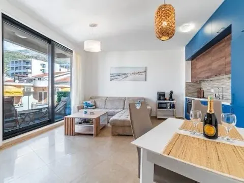 Prodaja, dvosoban stan, 49m², Rafailovići, Budva - image 2