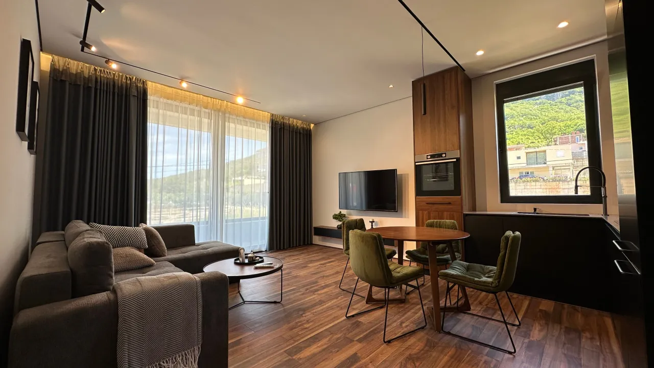Sale, one bedroom apartment, 52m², Lastva Grbaljska, Kotor