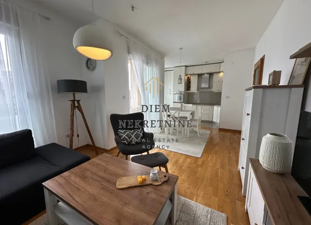 Rent, one bedroom apartment, 51m², City Kvart, Podgorica