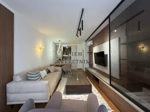 Rent, one bedroom apartment, 51m², Podgorica, Crna Gora - image 6