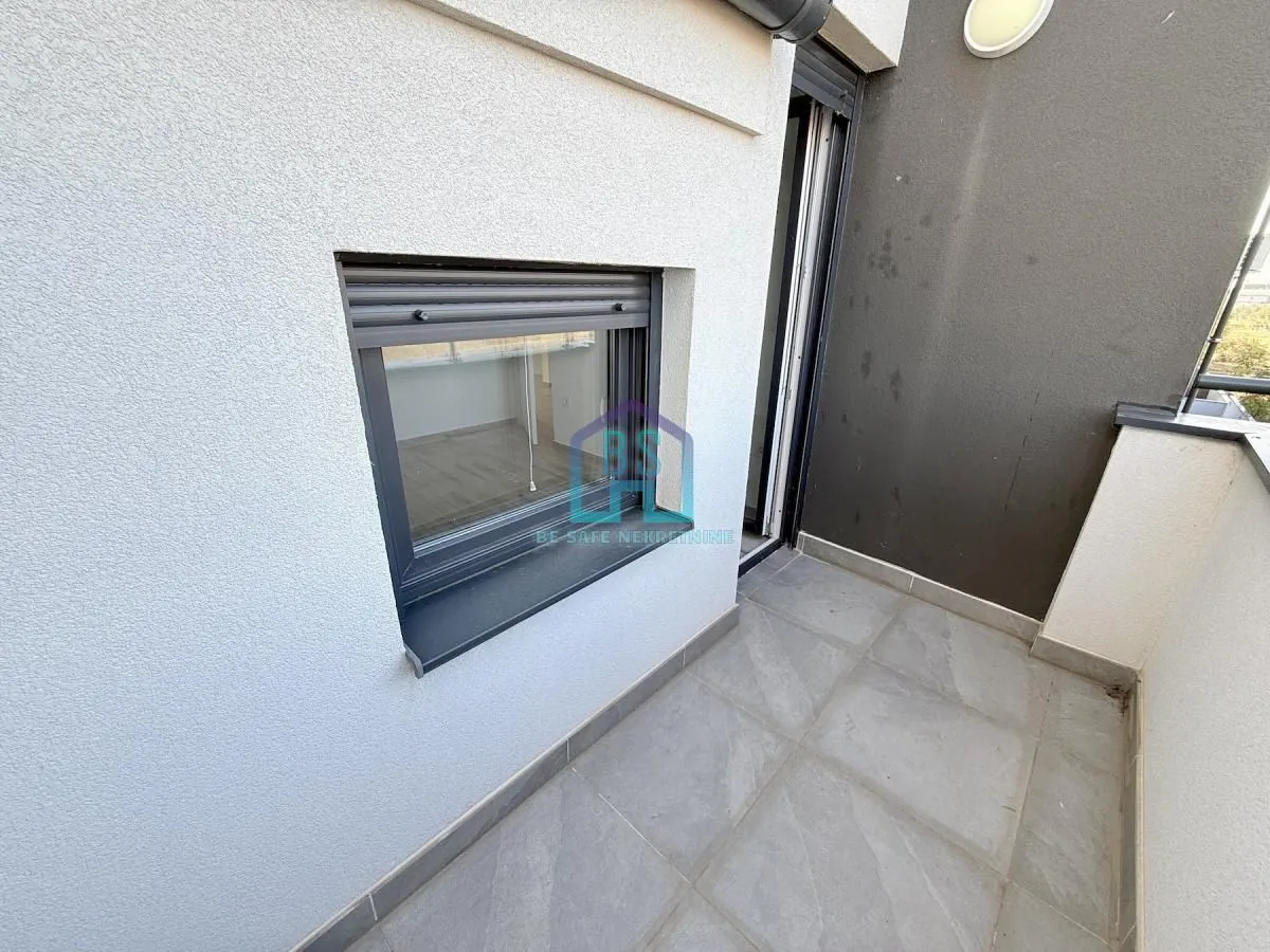 Prodaja, trosoban stan, 86m², Veternička rampa, Novi Sad Sve Podlokacije
