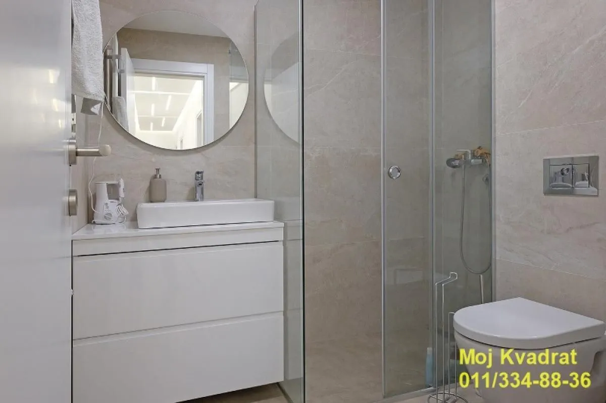 Sale, apartment, 152m², Čubura, Beograd